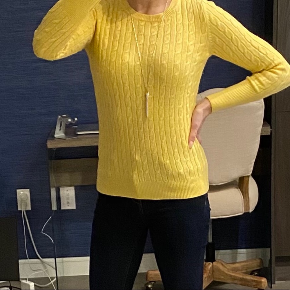 Gap Sweater